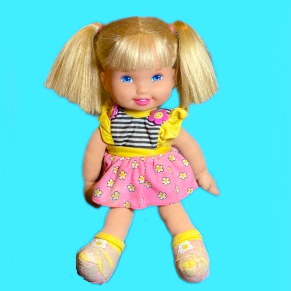 Mattel trike and go doll